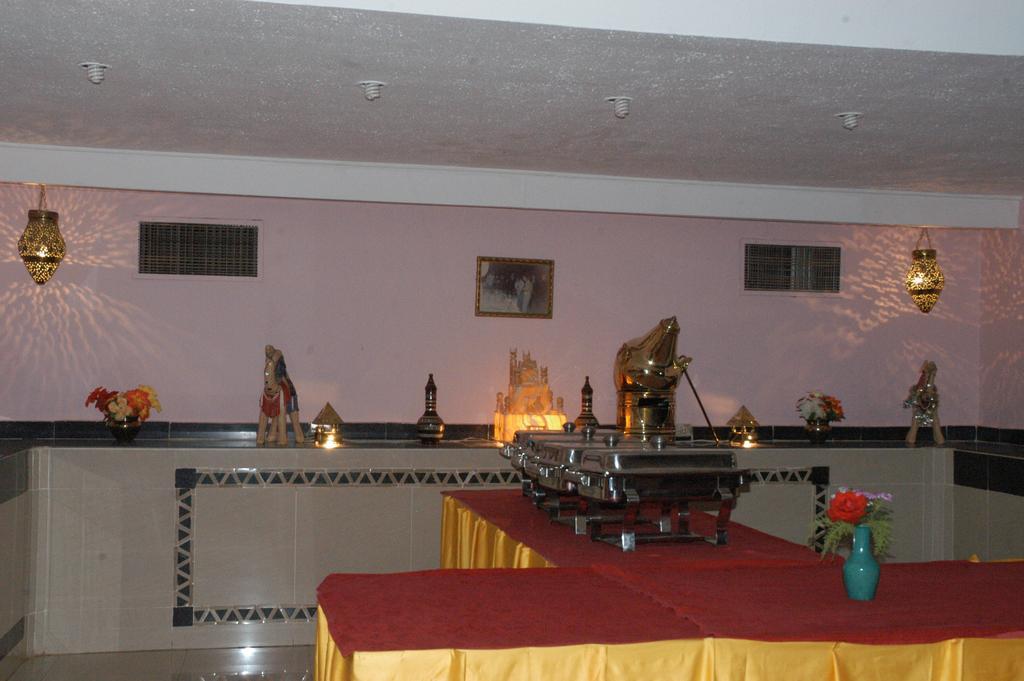 Nefertari Hotel Abu Simble Abou Simbel Extérieur photo