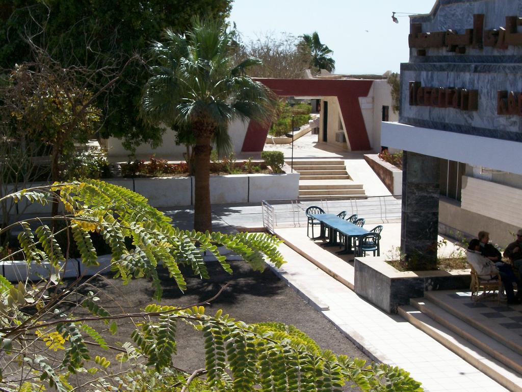 Nefertari Hotel Abu Simble Abou Simbel Extérieur photo