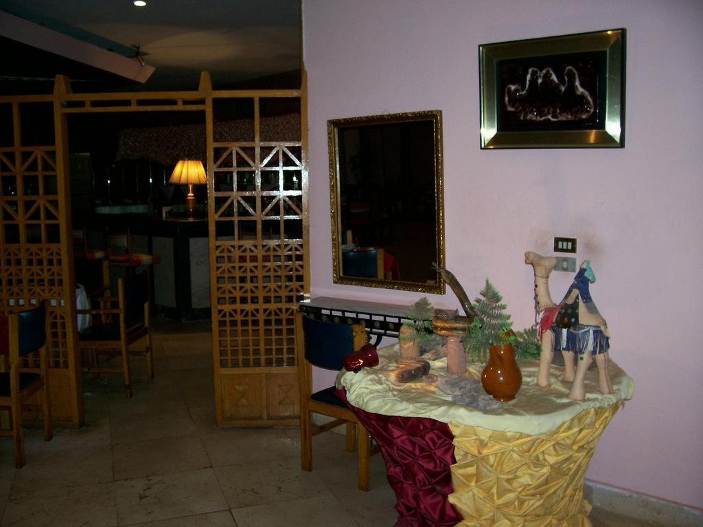 Nefertari Hotel Abu Simble Abou Simbel Extérieur photo