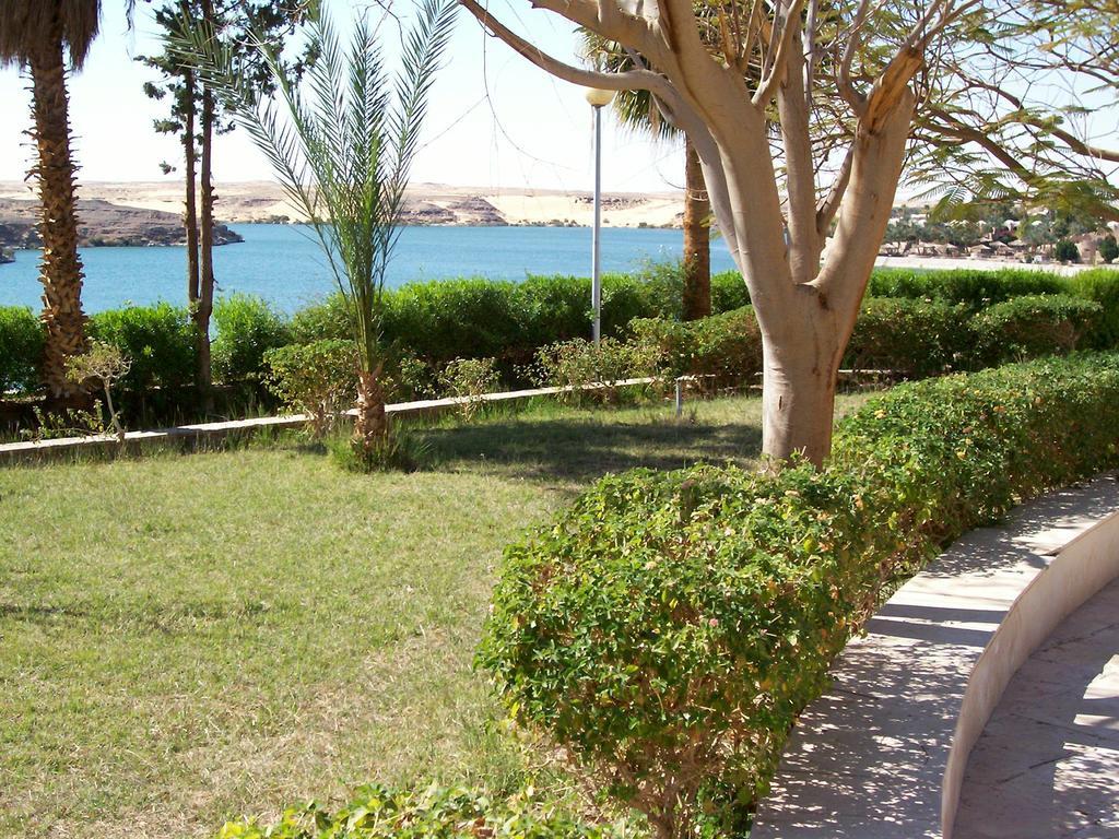 Nefertari Hotel Abu Simble Abou Simbel Extérieur photo