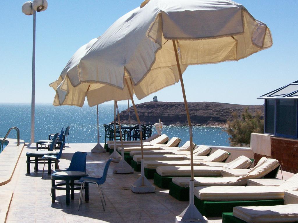 Nefertari Hotel Abu Simble Abou Simbel Extérieur photo